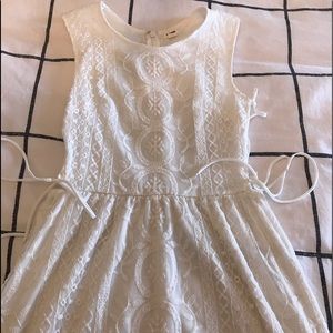 White lace dress from Garage